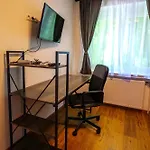 Flataid Gaestehaus Graschi - Steinbergstrasse Aparthotel 3*