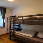 Flataid Gaestehaus Graschi - Steinbergstrasse 3*