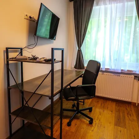 Flataid Gaestehaus Graschi - Steinbergstrasse Apartmanhotel 3*