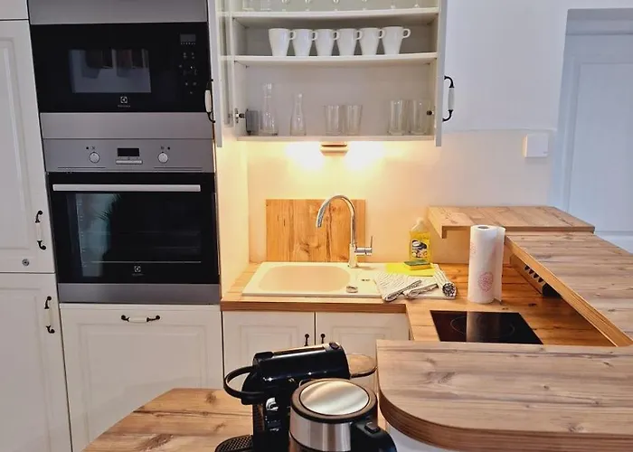 Flataid Gaestehaus Graschi - Steinbergstrasse Aparthotel 3*