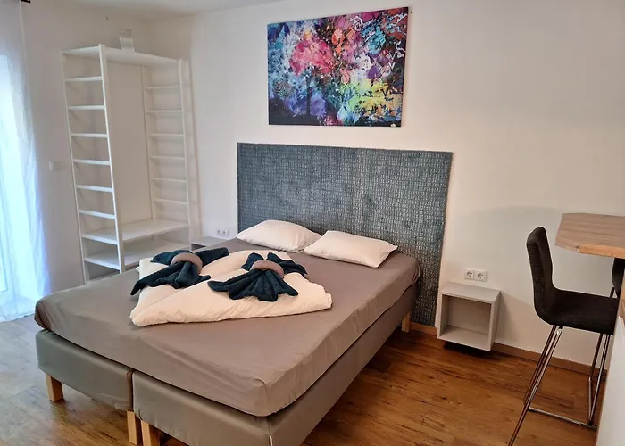 Aparthotel Flataid Gaestehaus Graschi - Steinbergstrasse Graz